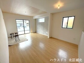 エルデ北名古屋市久地野1期　全1棟　新築一戸建て