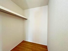 リナージュ四日市京町　第1期　全2棟　2号棟　新築一戸建て