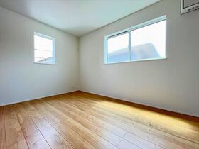 リナージュ四日市京町　第1期　全2棟　2号棟　新築一戸建て