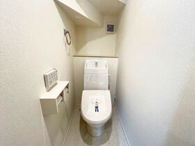 リナージュ四日市京町　第1期　全2棟　2号棟　新築一戸建て