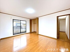 弥富市平島東3丁目　中古一戸建て