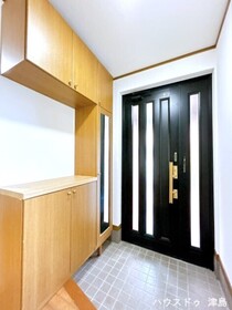 弥富市平島東3丁目　中古一戸建て