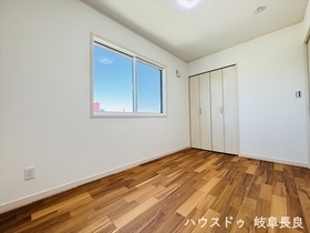 岐阜市祈年町　全1棟　未入居一戸建て