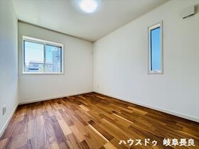 岐阜市祈年町　全1棟　未入居一戸建て