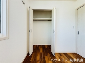 岐阜市祈年町　全1棟　未入居一戸建て