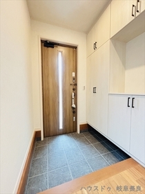 岐阜市上川手　全1棟　A棟　新築一戸建て