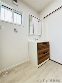 岐阜市上川手　全1棟　A棟　新築一戸建て