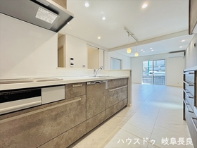 岐阜市竜田町6丁目　全2棟　A棟　新築一戸建て