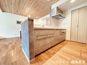 岐阜市今嶺3丁目　全3棟　C棟　未入居一戸建て