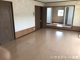 ●一宮市高田字南屋敷　中古一戸建て