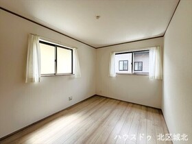 ハートフルタウン北名古屋市二子　全1棟　新築一戸建て