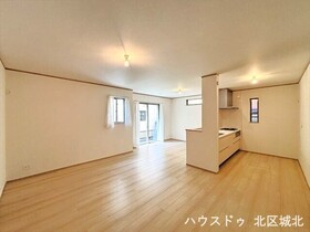 ハートフルタウン北名古屋市二子　全1棟　新築一戸建て