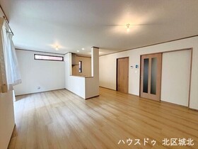 ハートフルタウン北名古屋市二子　全1棟　新築一戸建て