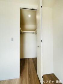 LiveleGardens愛西市諸桑町郷城　全3棟　1号棟　新築一戸建て