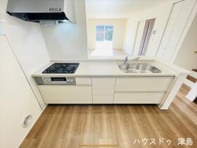 LiveleGardens愛西市諸桑町郷城　全3棟　1号棟　新築一戸建て