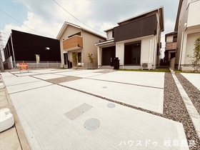 プレサンスアージュ岐阜六条江東　全5棟　2号地　新築一戸建て