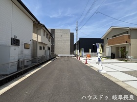 プレサンスアージュ岐阜六条江東　全5棟　2号地　新築一戸建て