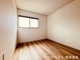 プレサンスアージュ岐阜六条江東　全3棟　3号地　新築一戸建て