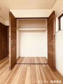 プレサンスアージュ岐阜六条江東　全3棟　3号地　新築一戸建て