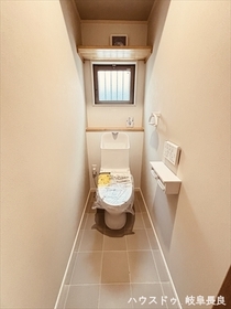 プレサンスアージュ岐阜六条江東　全3棟　3号地　新築一戸建て