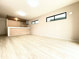 名古屋市熱田区五番町　全3棟　2号棟　新築一戸建て