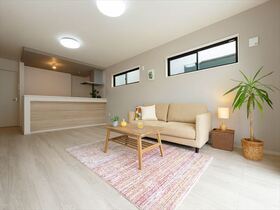 名古屋市熱田区五番町　全3棟　2号棟　新築一戸建て