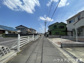 一宮市西大海道字戌亥　中古一戸建て