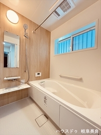 岐阜市茜部新所3丁目　全2区画　A棟　未入居一戸建て