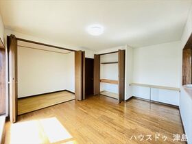 愛西市大井町宮新田　中古一戸建て