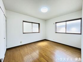 愛西市大井町宮新田　中古一戸建て