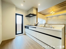 シャトレ愛松一宮VII