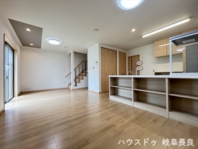 岐阜市大字鏡島　全10棟　9号地　未入居一戸建て