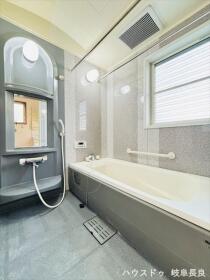 岐阜市柳津町東塚3丁目　中古一戸建て