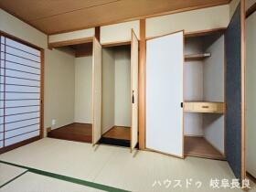 岐阜市柳津町東塚3丁目　中古一戸建て