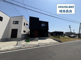 岐阜市東鶉5丁目　全2棟　2号棟　未入居一戸建て