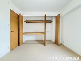 キャッスルハイツ長良平和通