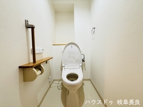 キャッスルハイツ長良平和通