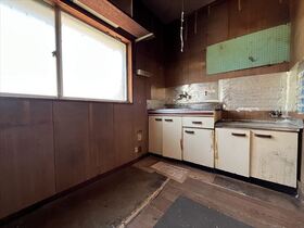 ●四日市市大字塩浜　中古一戸建て