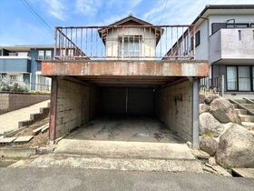 ●四日市市広永町字向山　中古一戸建て