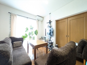 ●四日市市笹川8丁目　中古一戸建て