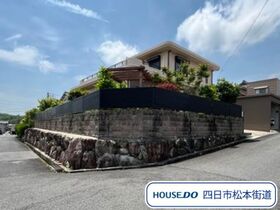 ●四日市市笹川8丁目　中古一戸建て