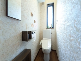 ●四日市市笹川8丁目　中古一戸建て