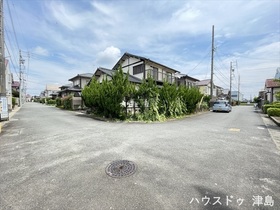 ●愛西市山路町野方　中古一戸建て