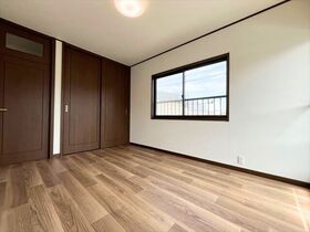 四日市市馳出町1丁目　中古一戸建て