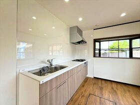 四日市市馳出町1丁目　中古一戸建て