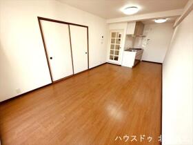 コープ野村織部