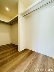 ○LiveleGardenS愛西市大井町宮新田　全1棟　新築一戸建て