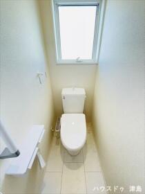 ○LiveleGardenS愛西市大井町宮新田　全1棟　新築一戸建て