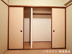 コーポ・シェイーネ