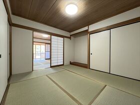 桑名市藤が丘3丁目　中古一戸建て